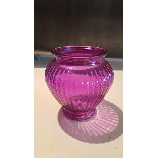 Vase violet doux