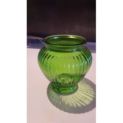 Vase vert lumineux